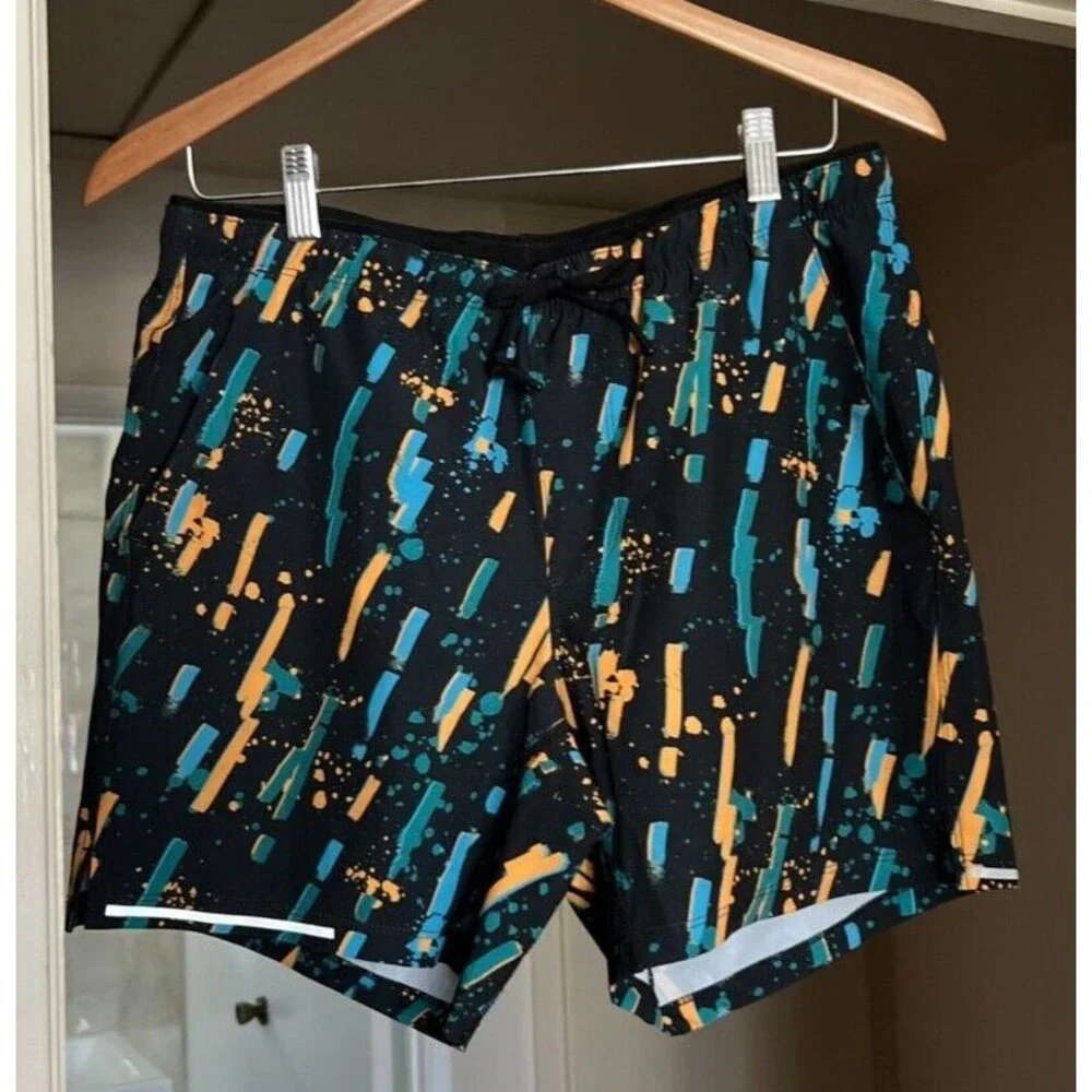 MAAMGIC Men's Swim Run Workout Trunks Size M Grafitti Themed Lined Pockets